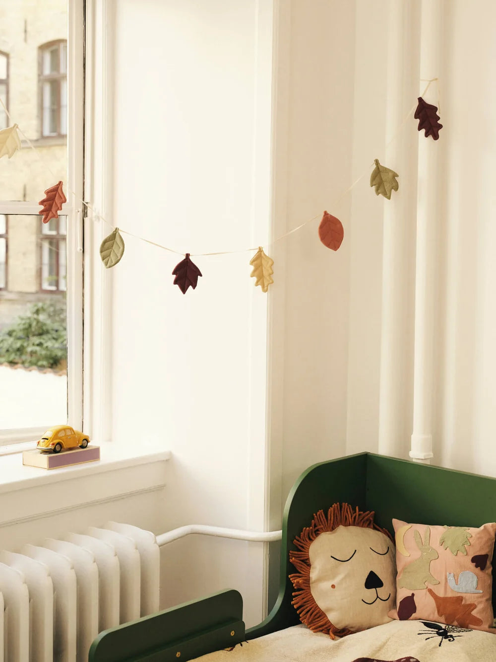 Leaf Garland - Autumn