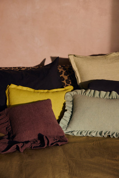 Linen Cushion: Lemongrass