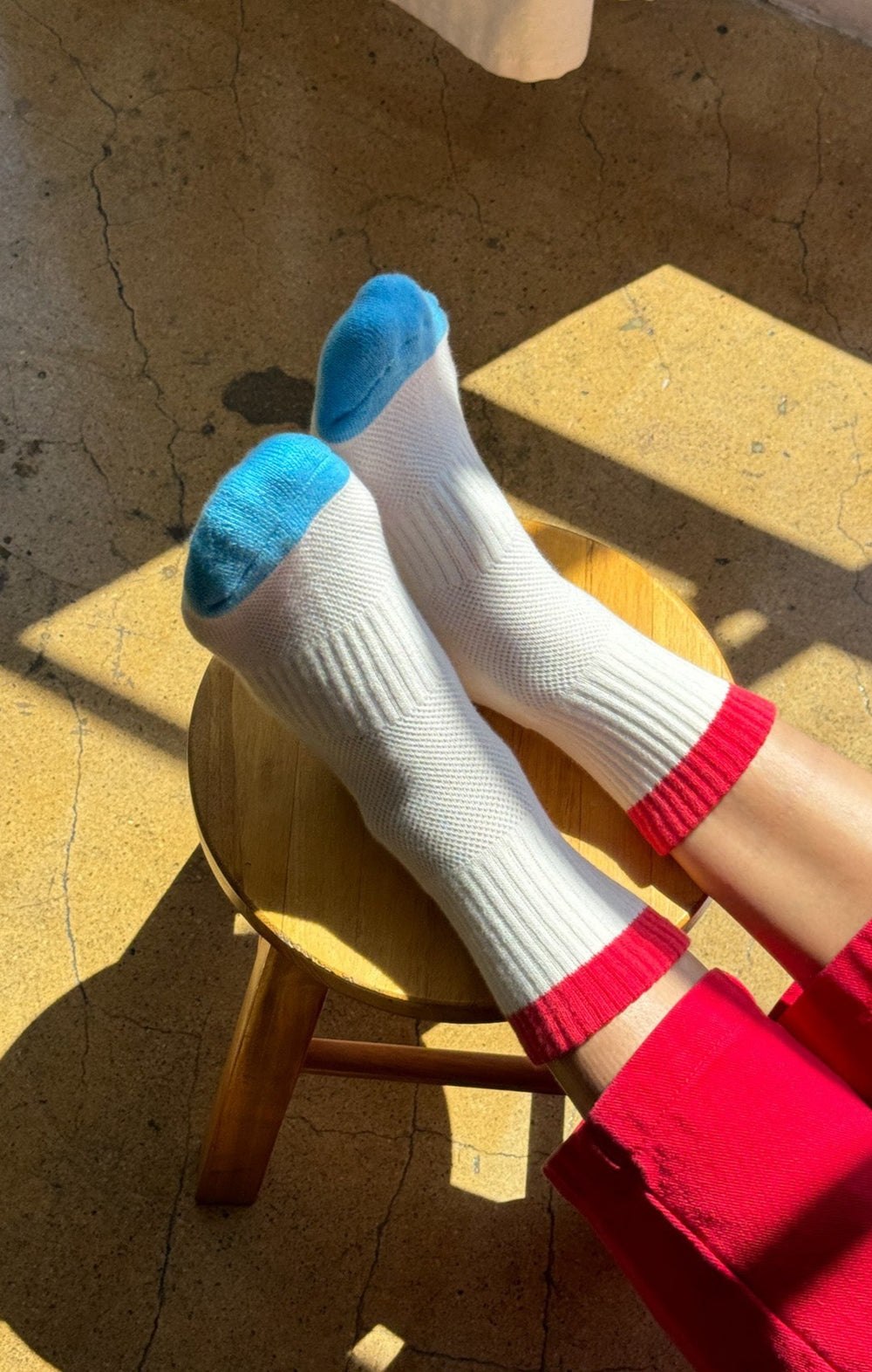 Girlfriend Socks - Colourblock Red/Blue