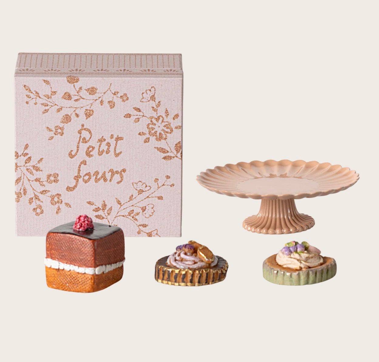 Cakes and Cake Stand