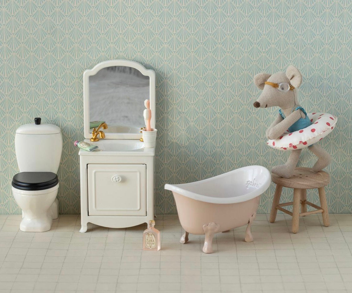 Mouse Bath