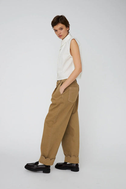 Low Waist Pants With Scallop Edge