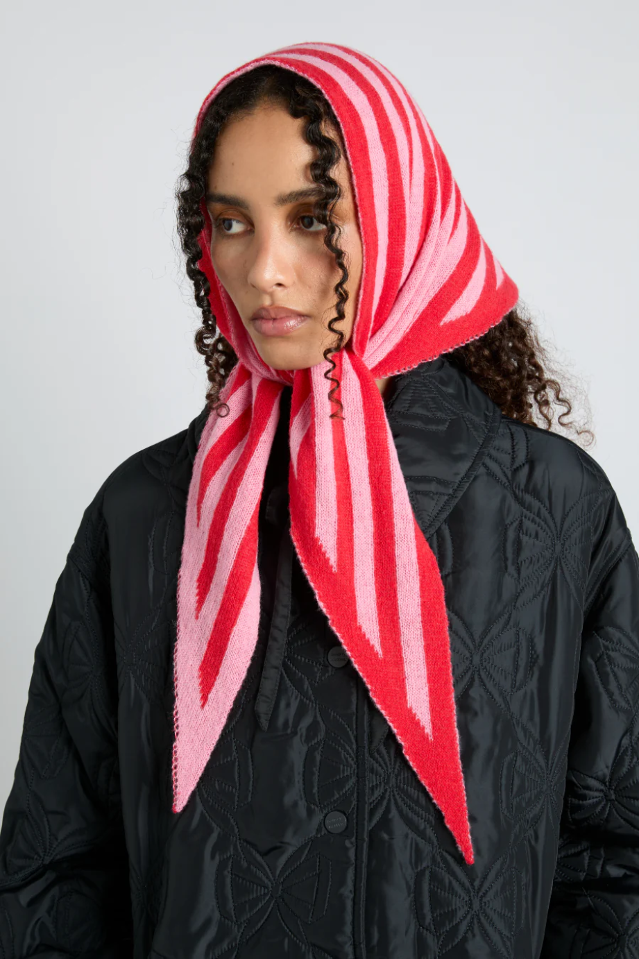 Knitted Triangle Headscarf - Red & Pink Stripe