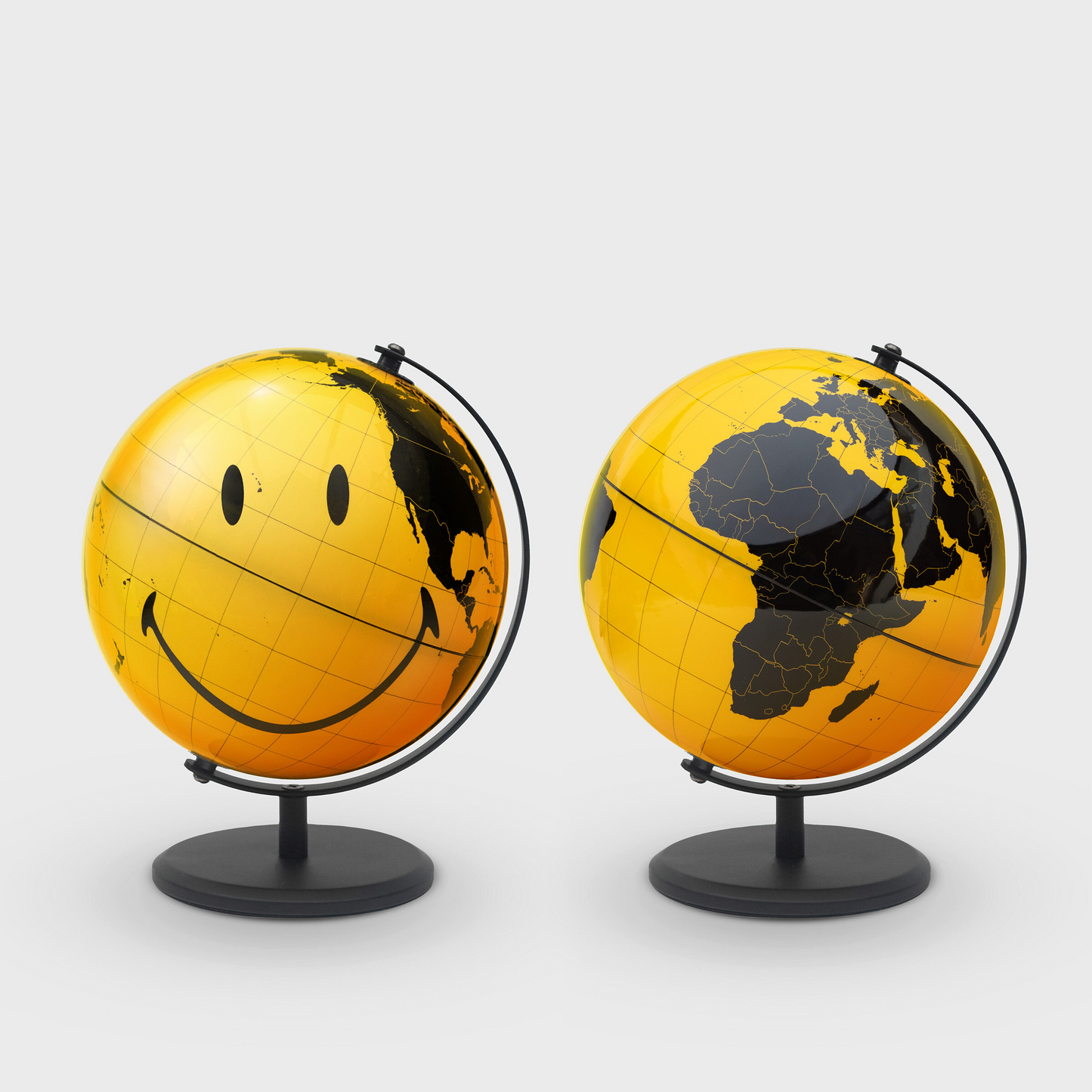 Smiley Desk Globe