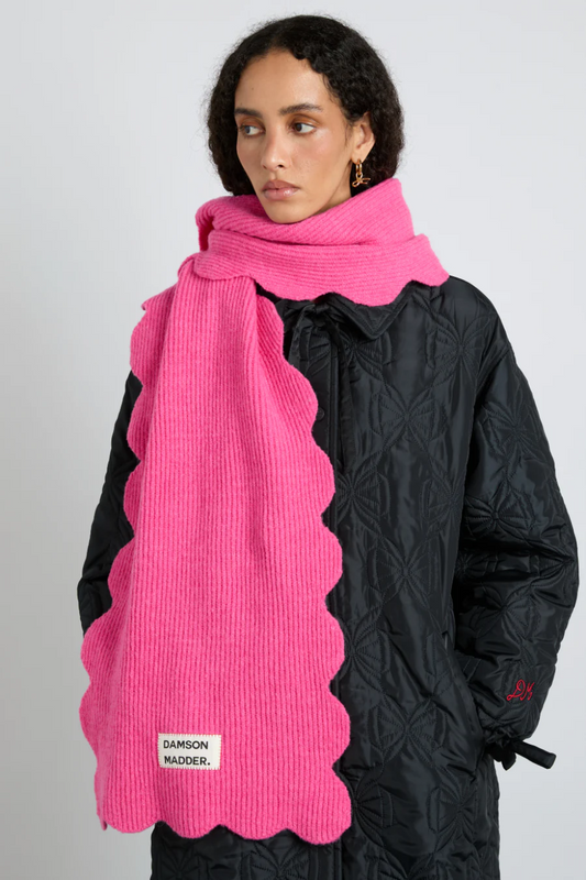 Scallop Edge Scarf - Pink