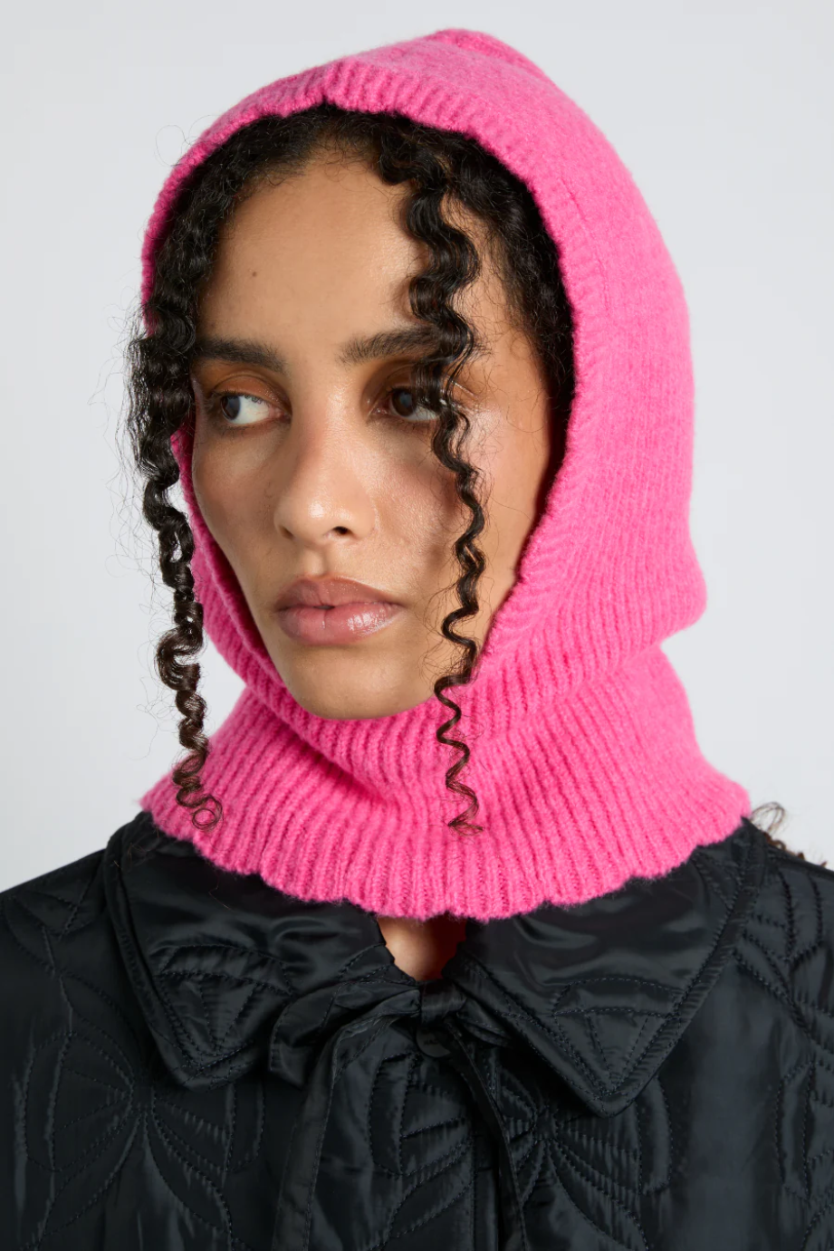 Scallop Edge Hood - Pink