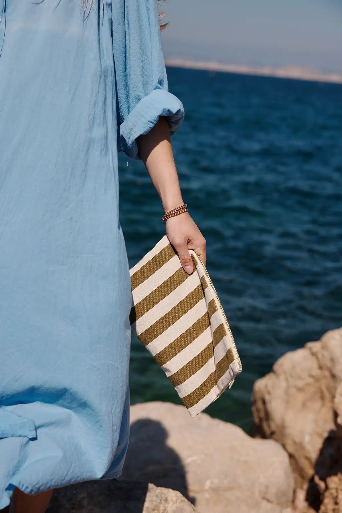 Lili Check Pouch Stripes - Olive/Greige