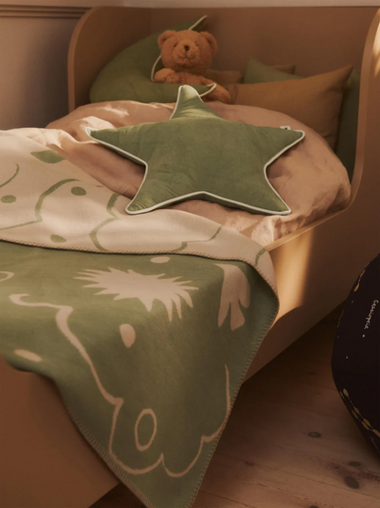 Skye Blanket - Tea Green / Parchment