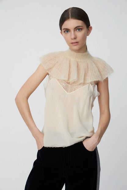 Delicate Knitted Sweater: Crème