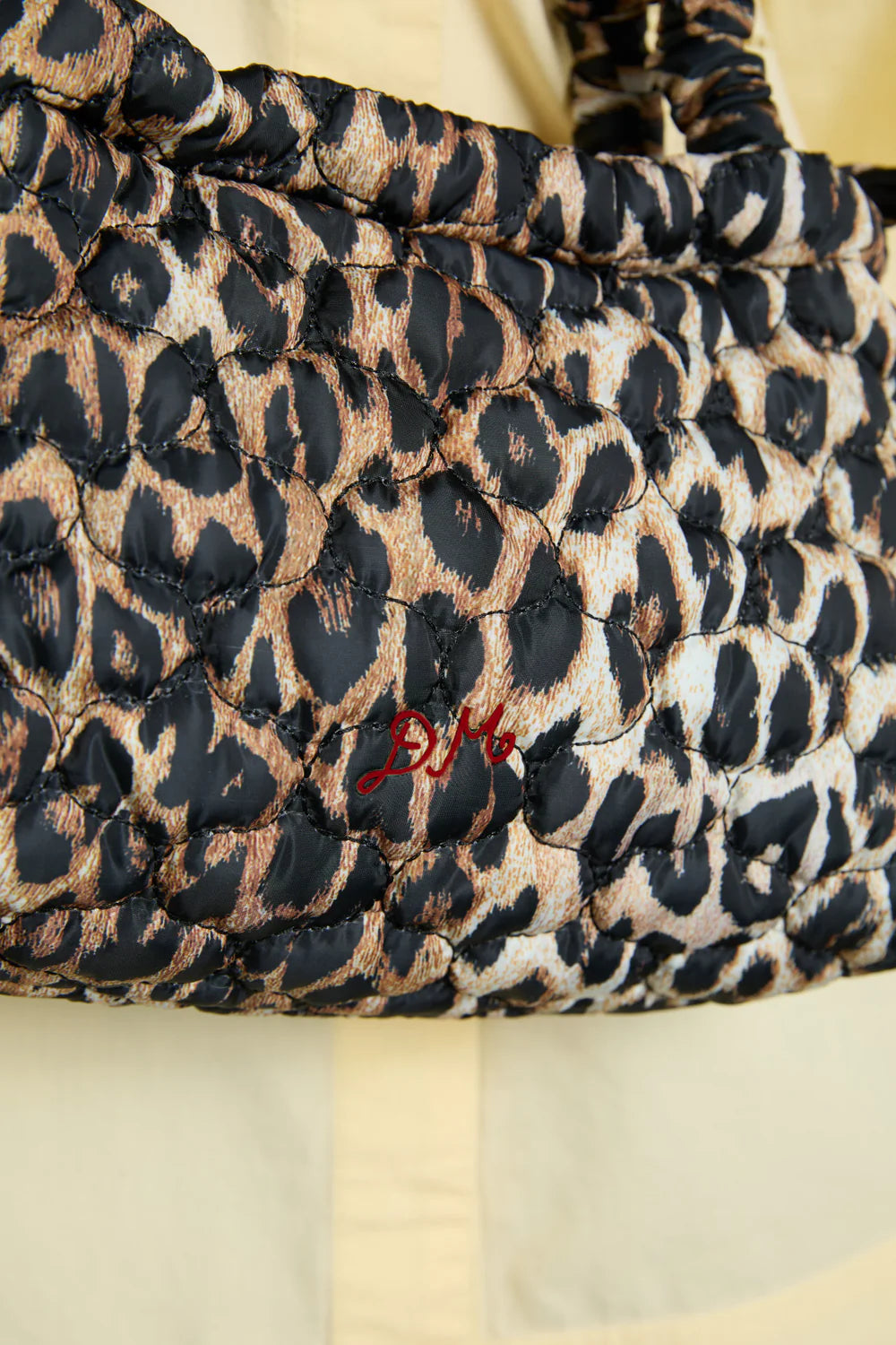 Alani Grab Bag Leopard