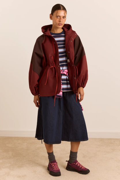 Liu Showerproof Raincoat - Burgundy