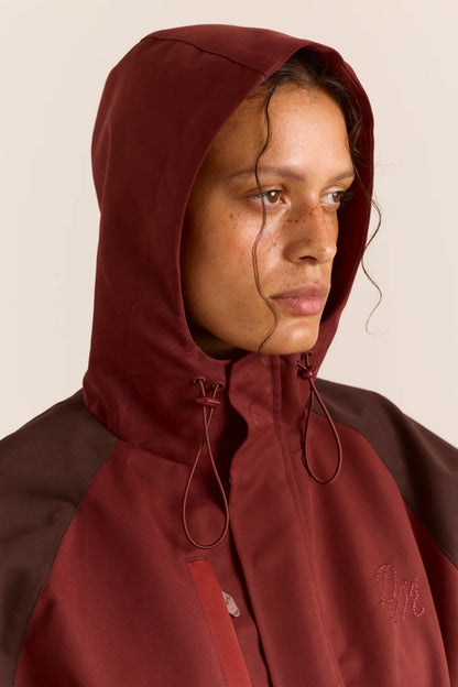 Liu Showerproof Raincoat - Burgundy