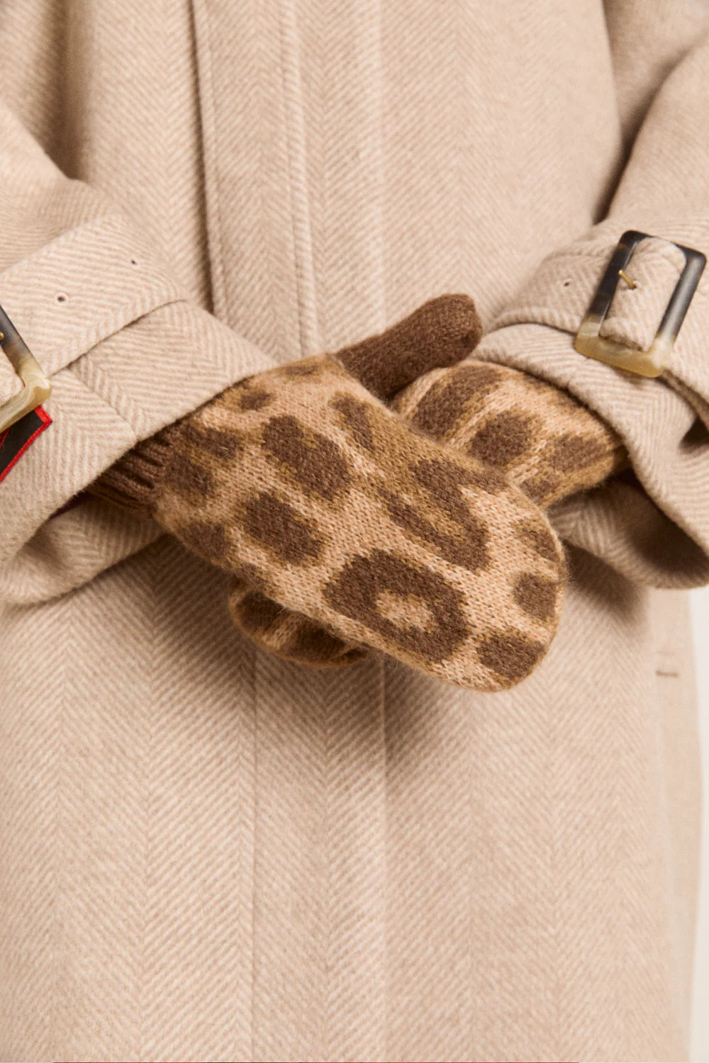 Fluffy Leopard Mittens
