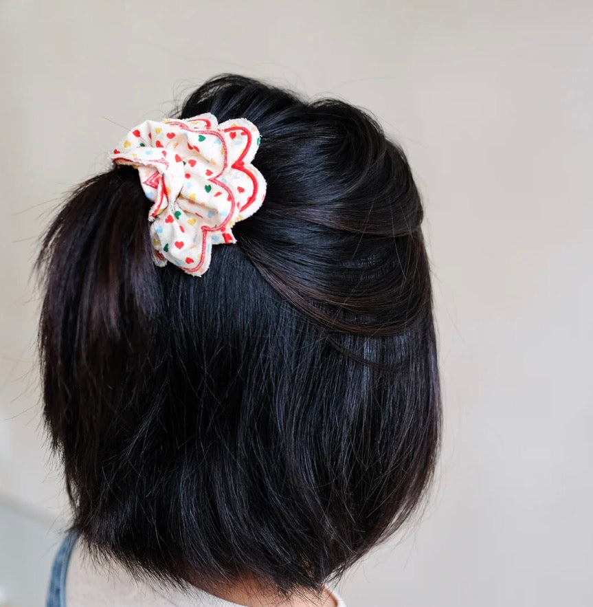 Heart Print Scalloped Scrunchie