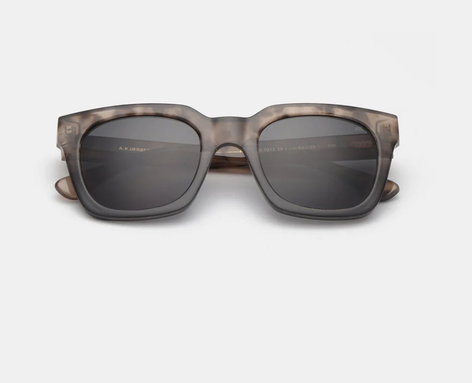 Nancy Sunglasses - Coquina/Grey Transparent