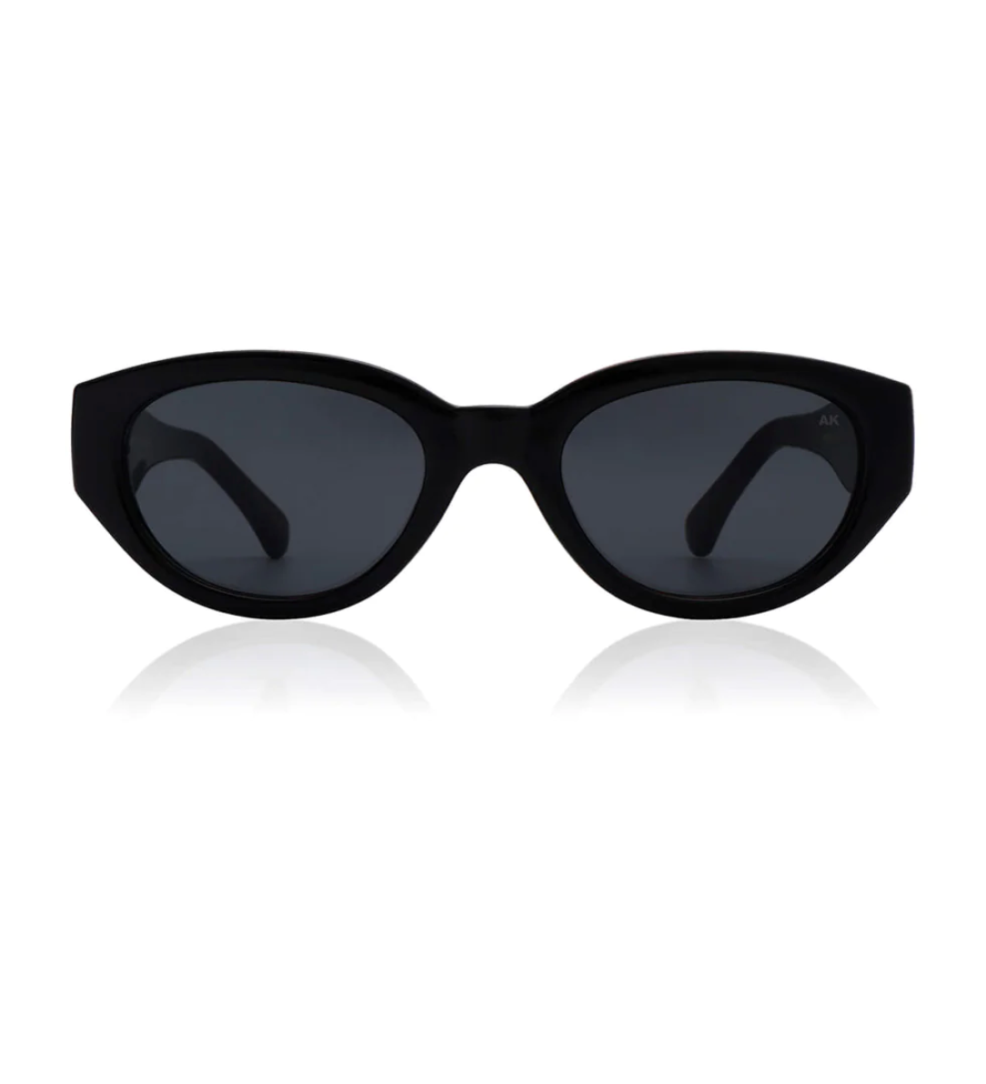 Winnie Sunglasses -Black
