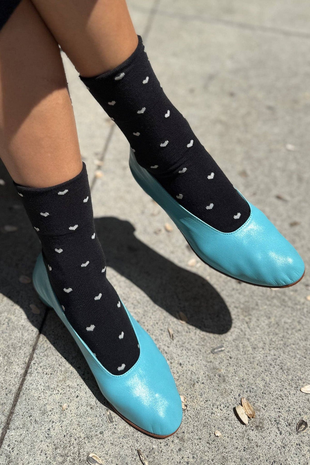 Heart Sneaker Socks - Black & Cream