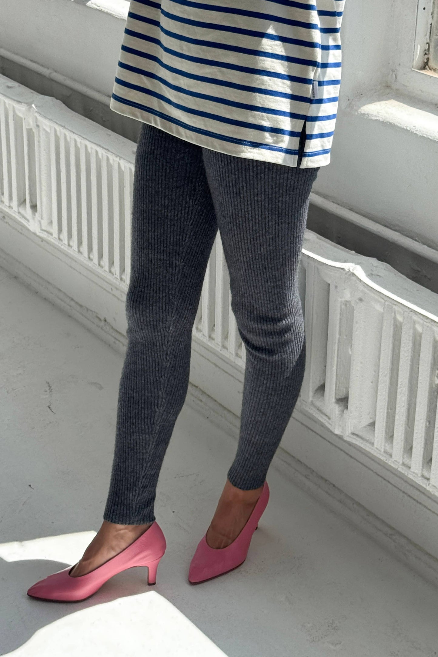 Cashmere Ribbed Leggings - Charcoal