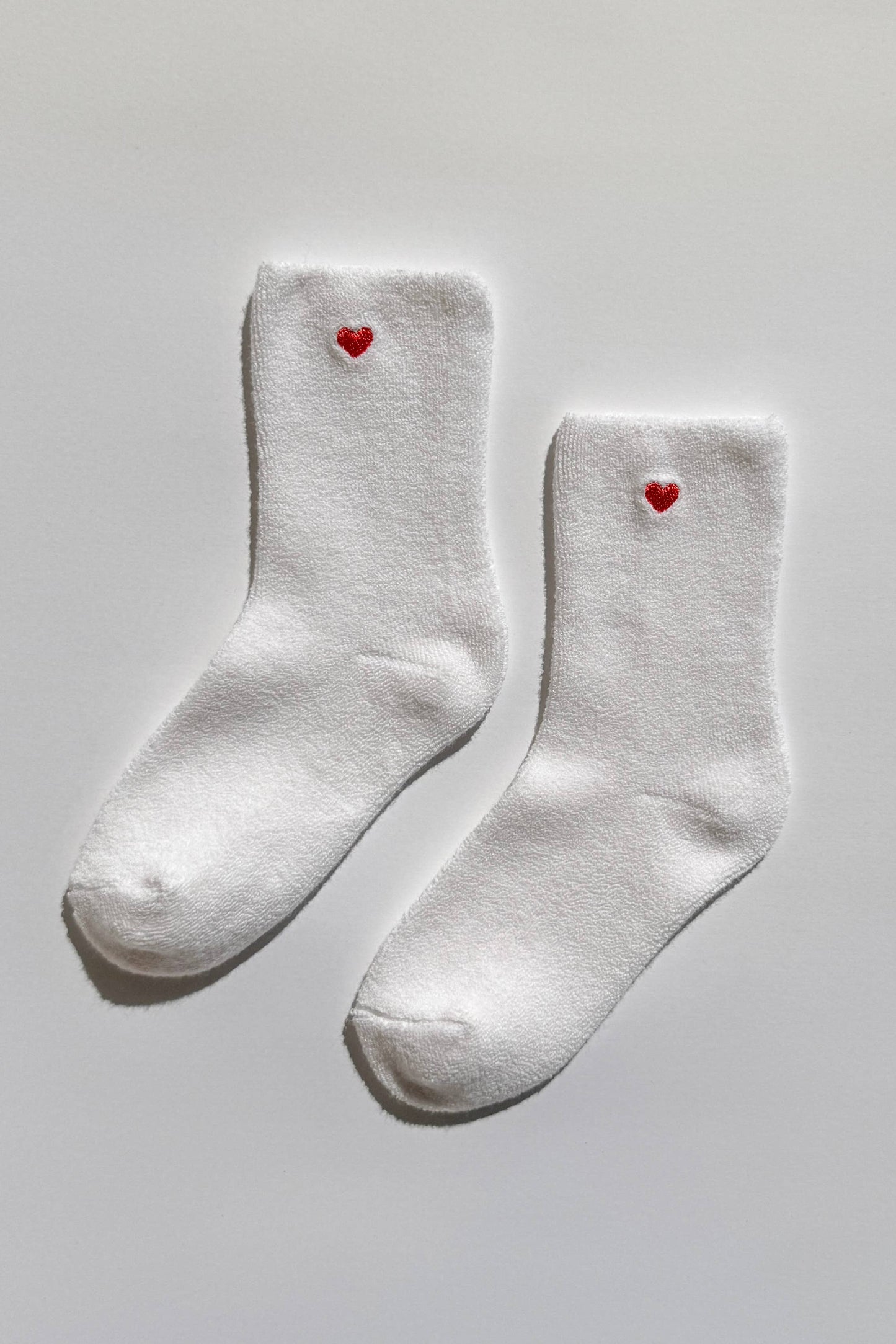 Embroidered Cloud Socks : White + Heart