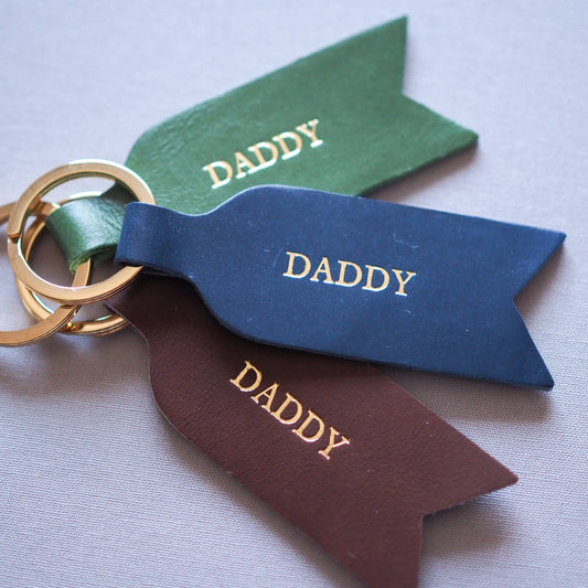 DADDY  leather keyring: Brown / Heat embossed / DAD