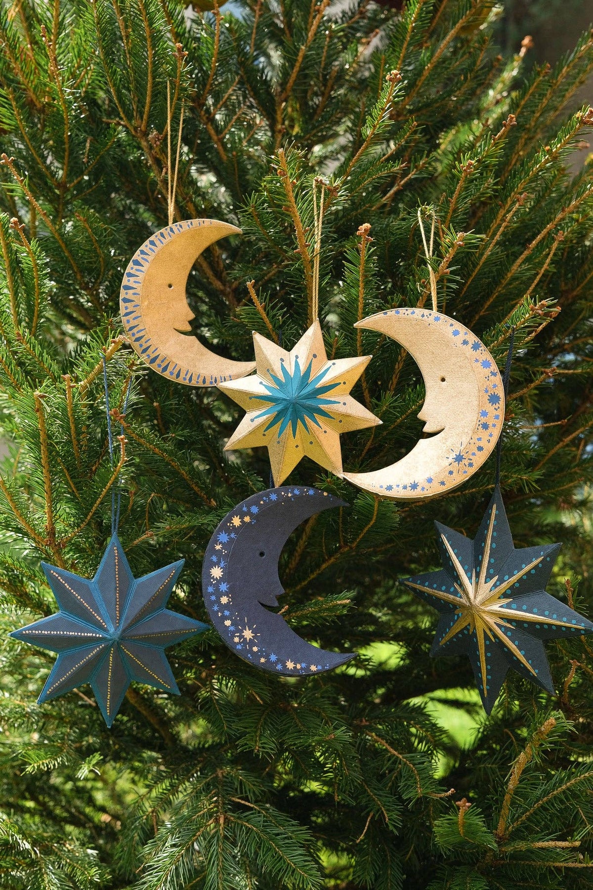 Shimmering Man on the Moon Board Decoration