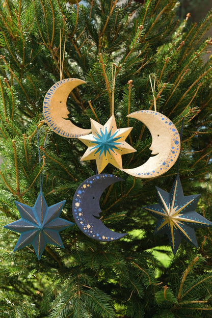 Shimmering Man on the Moon Board Decoration