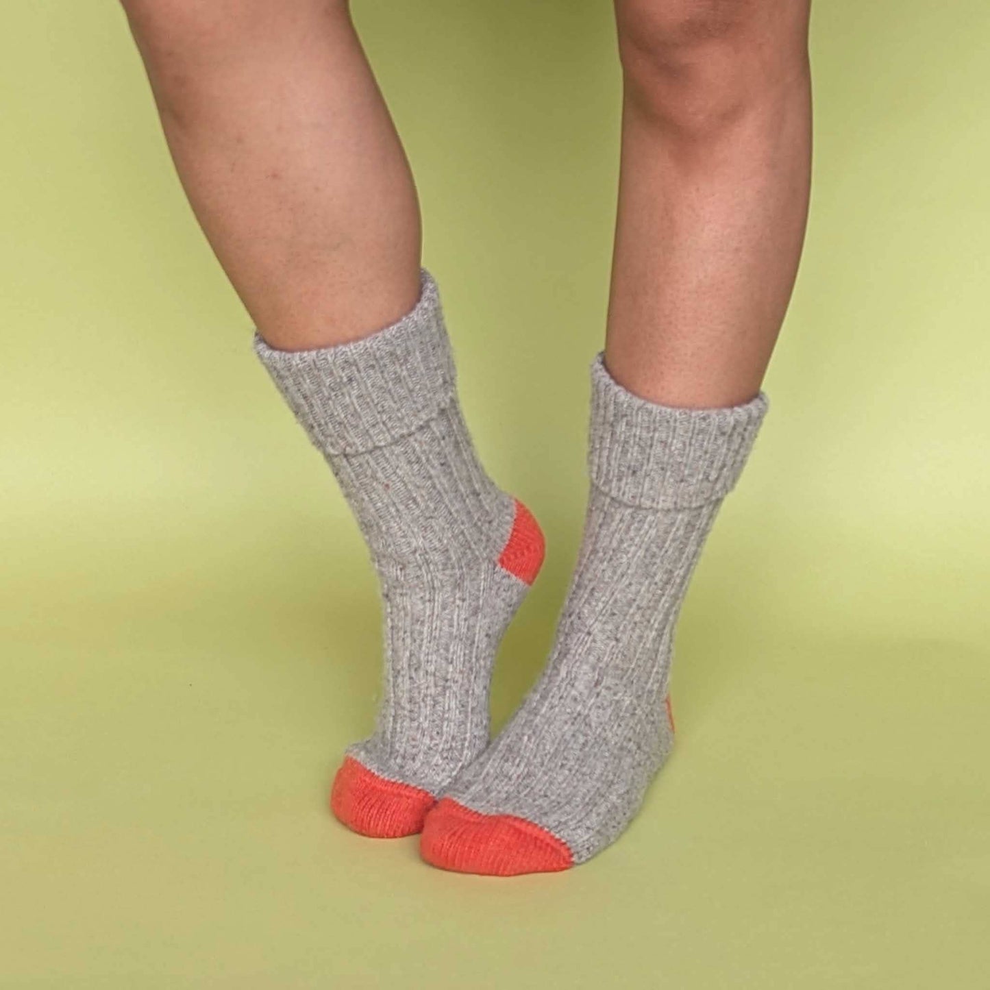 Unisex Recycled Silk Blend Ribbed Socks: Green & jade - large