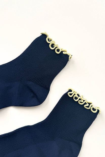 The Petite Ruffled Modal Socks - Navy / Butter