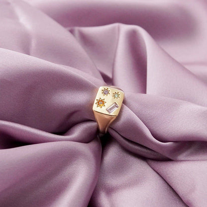 Kaleidoscope Disco Signet Ring: Gold / Medium