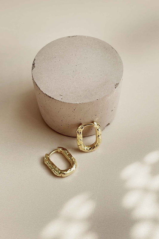 Bora Oval Hoops