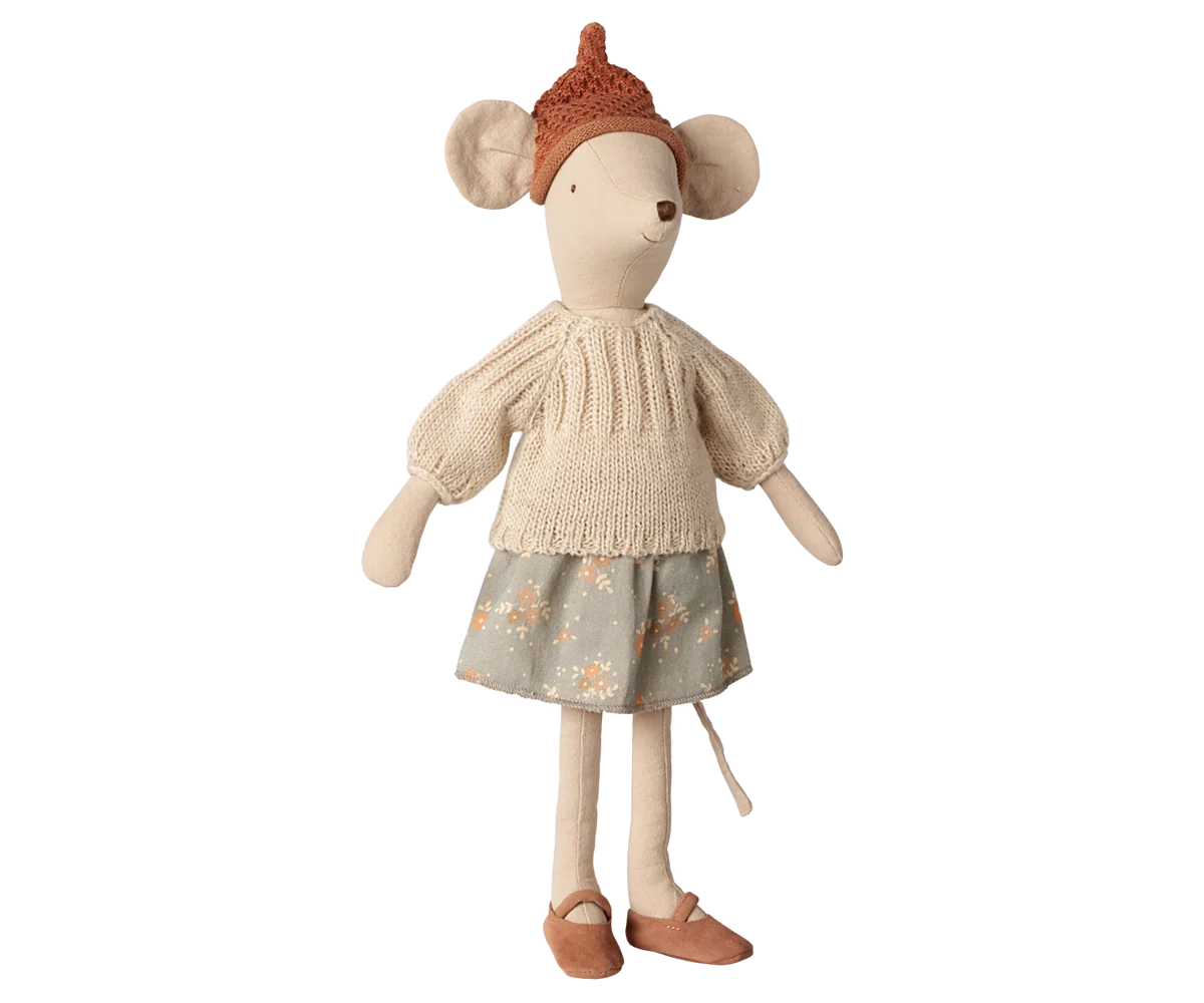 Medium Mouse - Skirt & Sweater